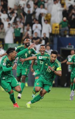 سالم الدوسري يقود الصقور الخضر إلى فوزاً مستحق