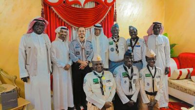 منسوبو كشافة شباب مكة يكرمون راجح