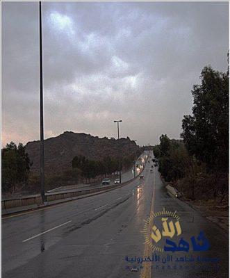 هطول امطار على مدينة الطائف