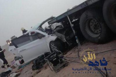 ⁠⁠⁠بالصور..مواطن يشاهد زوجته الحامل وأولاده الخمسة يموتون أمامه في حادث بشع على طريق الرياض الشرقية