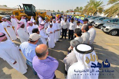 المؤسسة العامة للري تدشن مشروع إزالة ونقل المخلفات الزراعية ونظافة واحة الاحساء