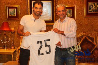 الشباب يوقع مع العراقي سعد الأمير