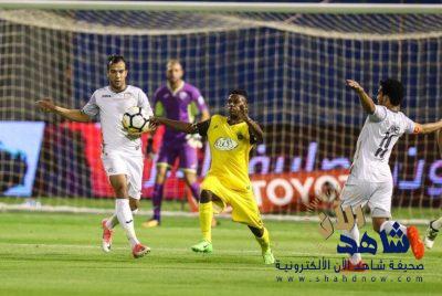 أحد يتغلب على الشباب بثنائية