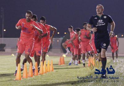 الهاجري يدخل تدريبات الاتفاق والحبيب يبدأ برنامجه التأهيلي