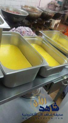 إغلاق مطعم شهير بالمدينة والتحفظ على عمالته