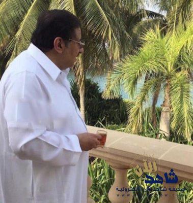 “صورة حديثة” للأمير محمد بن نايف في قصره بمحافظة جدة