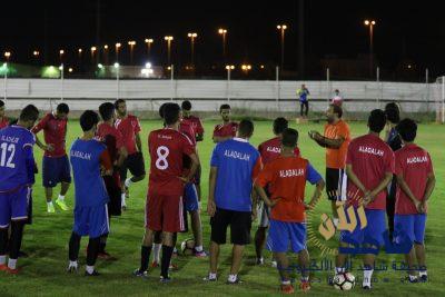 العويض دخل التدريبات العدالة يواجه هجر ودياً