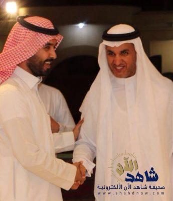 اللواء متقاعد العتيبي يحتفي بعدد من الضباط لترقيتهم