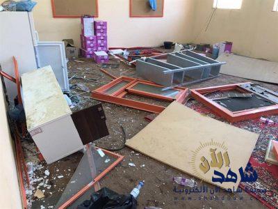 بالصور.. صاروخ حوثي يستهدف مدرسة بجازان ويتسبب في تهدم بعض أجزائها