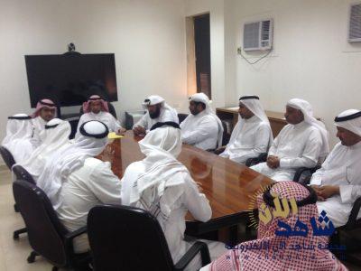 وكيل الطاقة والصناعة والثروة المعدنية لشؤون الصناعة يزور مركز خدمات الصناعيين بالدمام