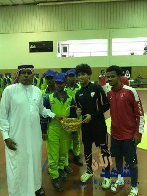 نادي الوحدة يقيم ملتقى النظافة