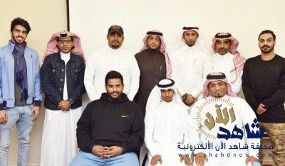 الإجتماع الدوري لإعلامي ” صحيفة شاهد الان ” بمنتجع دروازة النخيل السياحي