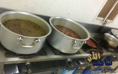 ضبط موقعين لتقديم الشيشة وشقة لإعداد الأطعمة بالدمام