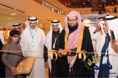 مدير تعليم الأحساء يرعى انطلاق فعاليات ” الاحتفاء باليوم العربي لمحو الأمية 2018 “