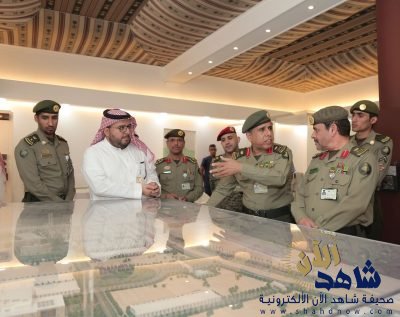 •مدير عام الجوازات يزور جناح الخدمات الطبية بالداخلية في الجنادرية