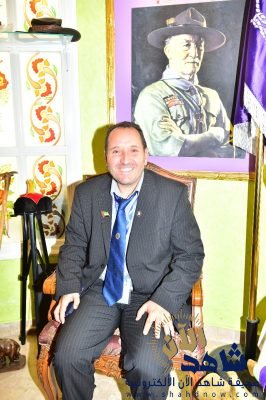 نظيرا جهوده في تدريب الاعلاميين .. المنظمة الكشفية العربية تمنح شكيب بنعياد وسام الهدهد للتميز