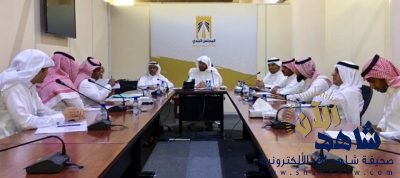 رئيس بلدي الأحساء يستقبل أهالي حي اليمامة وشرق القصور بمدينة المبرز