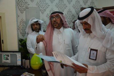 المقبل يزور أسري العمران