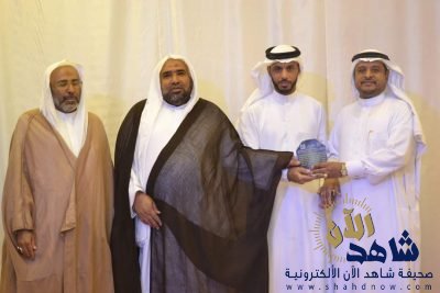 دروازة النخيل وجمعية الفضول  .. تكرمان كبار الداعمين لرحلة الأيتام