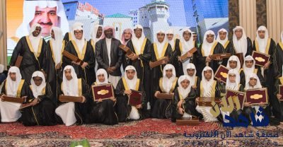 أكثر ن 400 طالب وطالب في حلقات جامع هيا العساف متميزون