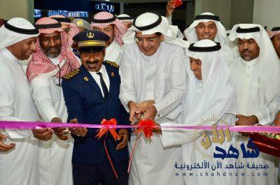 (الغوينم) يفتتح فعاليات معرض الفنون التشكيلية