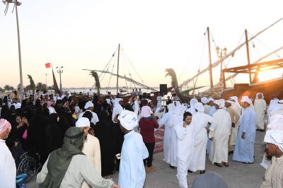 مهرجان الساحل الشرقي يستعيد فن “الفجري” ويعيده إلى الأضواء