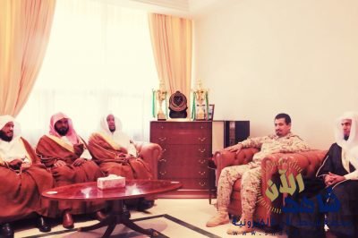 مدير عام فرع الرئاسة العامة بمنطقة مكة المكرمة يبين تحذير العلماء من جماعة الإخوان المسلمين في محاضرة في الحرس الوطني