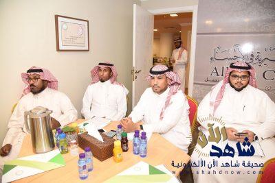 العفالق : الإعلام داعم رئيسي للعمل الخيري ومبادرتكم لفتة جميلة إعلاميو الأحساء – –  يساهمون في دعم جمعية السرطان بـــ 5 مليون ريال لعقارها الاستثماري