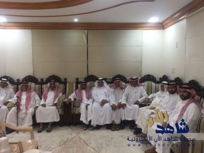 الشيخ حمدالخالدي يجمع الشعر والأدب والفكر والذكريات في ليلة رمضانية بعنك