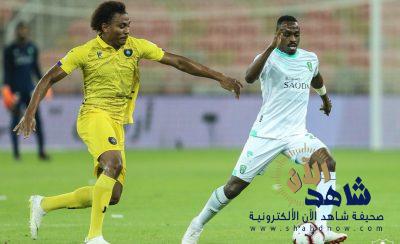 الاهلي يلحق بتعادل صعب امام التعاون