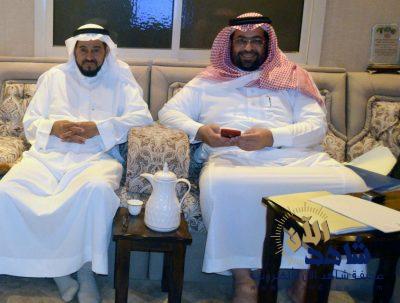 إدارة مجموعة ميديا الطرف تلتقي العمدة