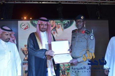 محافظ النعيرية الخريف يكرم ابطال كأس الملك