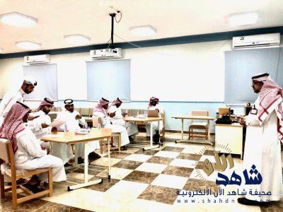 مكتب التعليم بالهفوف ينظم لقاء تعريفي ” نظام المقررات للمرحلة الثانوية ” للهجر الجنوبية