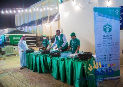 التنمية الاجتماعية بمنطقة مكة المكرمة ” تكرم “هدية الحاج والمعتمر “