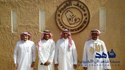 مدير سياحة الأحساء يدشن جهاز قياس آراء الزوار في “متحف القهوة”