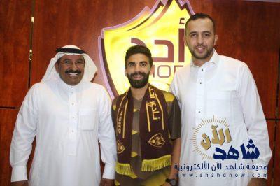 أحد  يتعاقد رسمياً مع محمد فوزير 