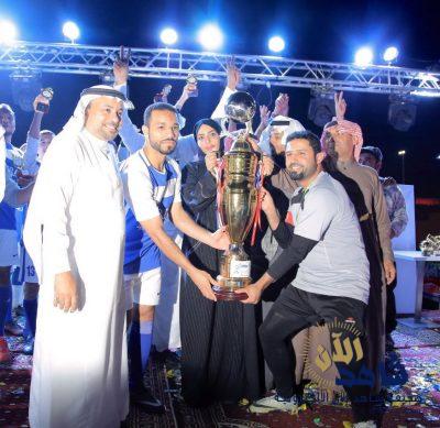 آل صفوان أول سيدة تتوج بطل لبطولة الأحياء بالمملكة