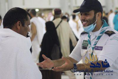 أفراد جمعية الكشافة ” الابتسامة ” تسبق خدمتهم في الحرمين الشريفين