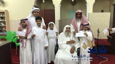 مجمع حلقات مسجد العلامة محمد بن عثيمين رحمه الله يقيم برنامج اليوم الواحد