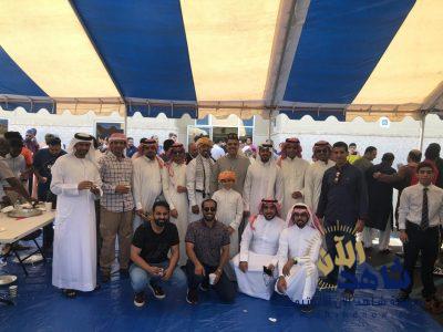 طلاب جامعة Tuskegee يرفعون التهاني لمقام القيادة ويحتفلون بمسلمي Montgomery الامريكية