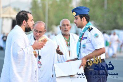 الكشافة في مراكز الارشاد يرسمون البسمة على شفاه التائهين