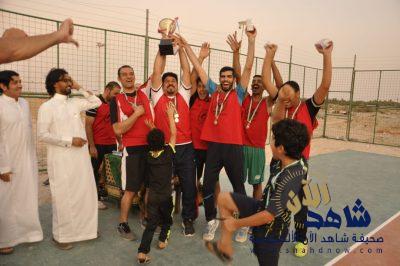 نادي الرميله بالرميله يختتم المباراه الختاميه لكرة الطائرة