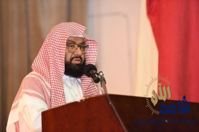 بالغنيم يشهد حفل تكريم مدارس تطوير في الأحساء