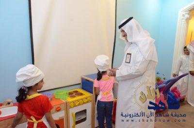 مدير فرع وزارة العمل بالشرقية يدشن مركز المستكشف الصغير لضيافة الأطفال بالخبر