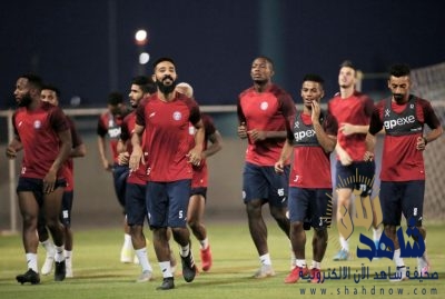 العدالة يعود للتدريبات والمدرب يجتمع باللاعبين