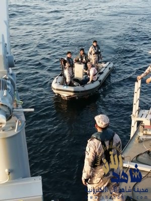 حرس الحدود بمنطقة جازان ينقذ بحاراً أوكرانياً تعرض لوعكة صحية على متن سفينة في مياه البحر الأحمر