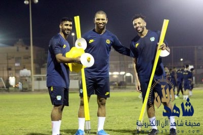 مخلوف يُجهز بدلاء الجيل لمواجهة الأنوار في كأس الملك