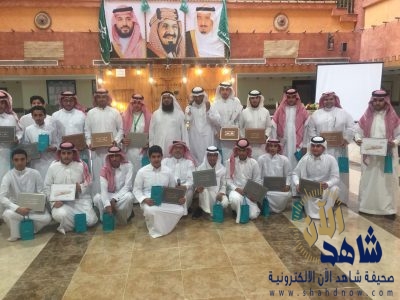 بقيادة السعادات … ثانوية الامام جعفر الصادق تُكرم طلابها المتفوقين