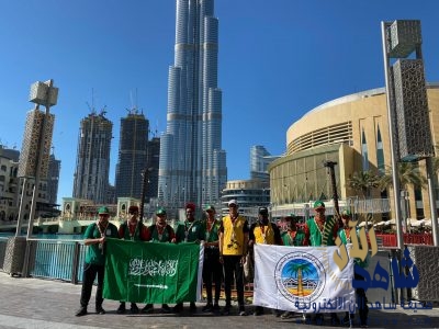 كشافة المملكة يزورون برج خليفة والقرية العالمية في دبي