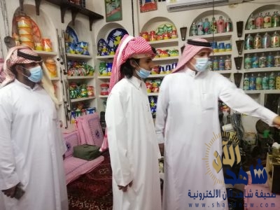 الأمير منصور بن عبدالله يزور متحف الناجم بالجفر